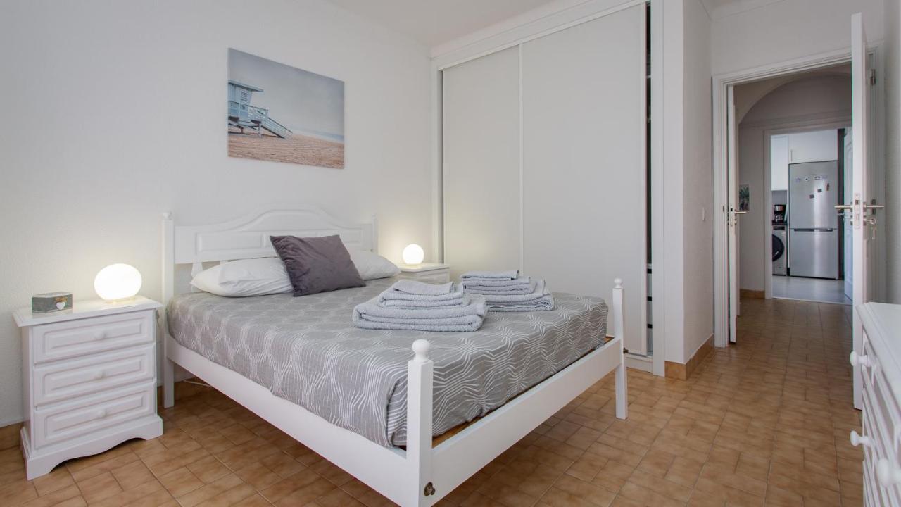 Apartamento T2 Na Praia Da Alagoa 阿尔图拉 外观 照片
